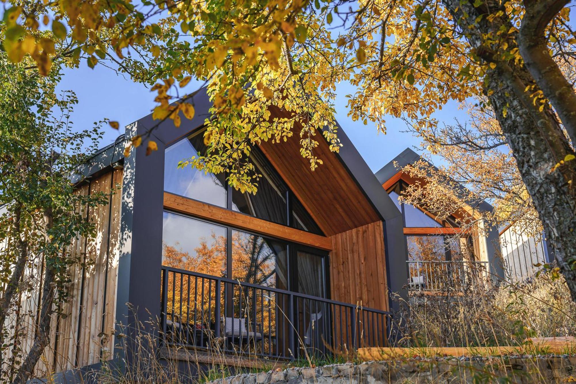 Qazaq Auyl Eco Hotel Αλμάτι Εξωτερικό φωτογραφία