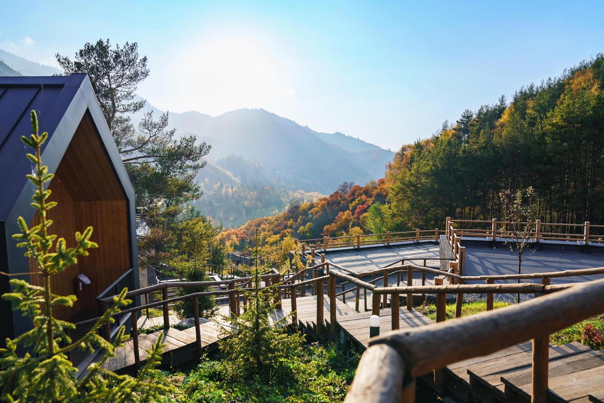 Qazaq Auyl Eco Hotel Αλμάτι Εξωτερικό φωτογραφία
